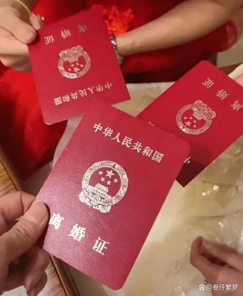 <就我眼神好>离婚穿搭 2 通关秘籍，打造独特离婚战袍